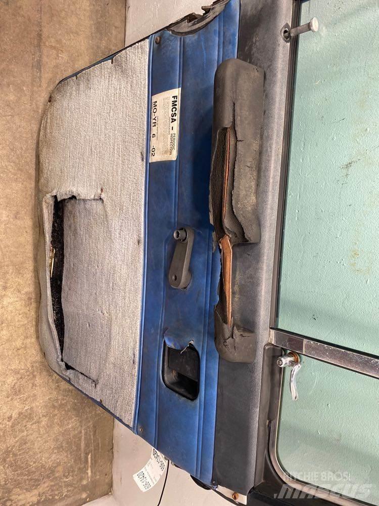 Peterbilt  运输工具-其他