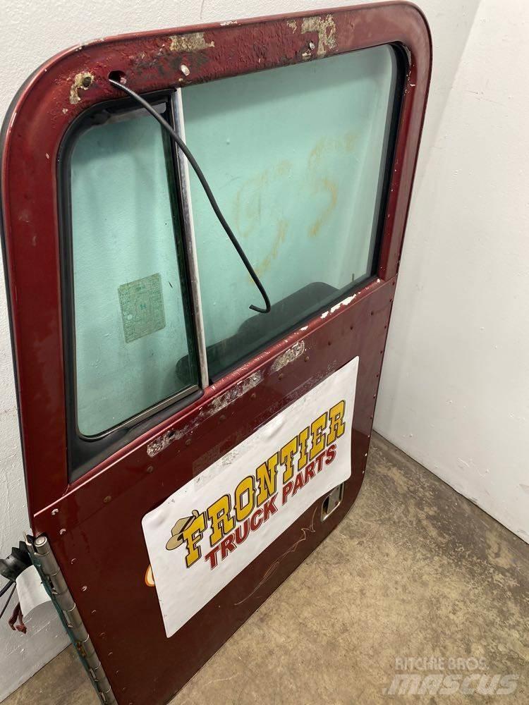 Peterbilt  运输工具-其他