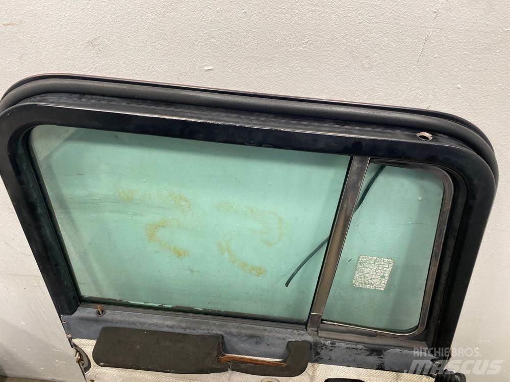 Peterbilt  运输工具-其他