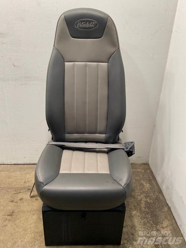 Peterbilt  运输工具-其他