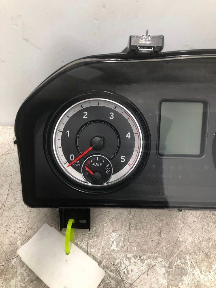 RAM 5500 运输工具-其他