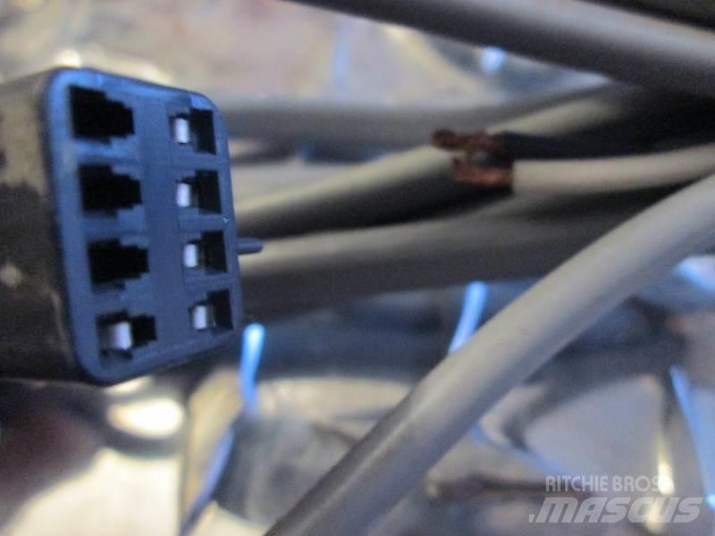 Spartan  运输工具-其他