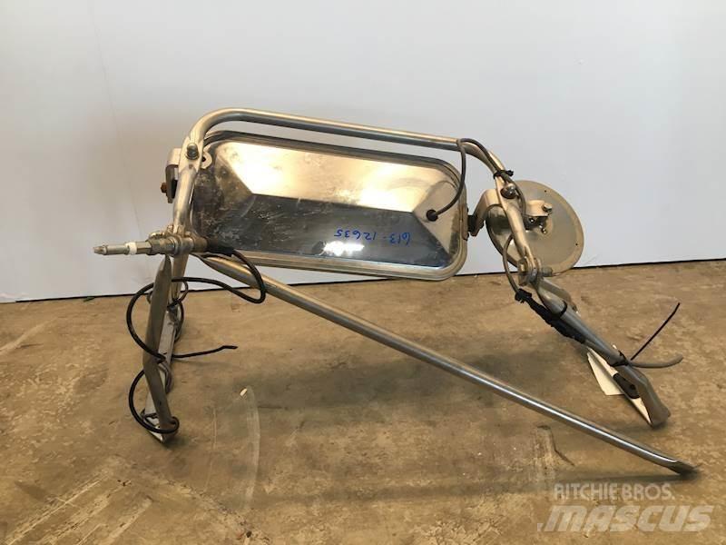 Sterling  运输工具-其他