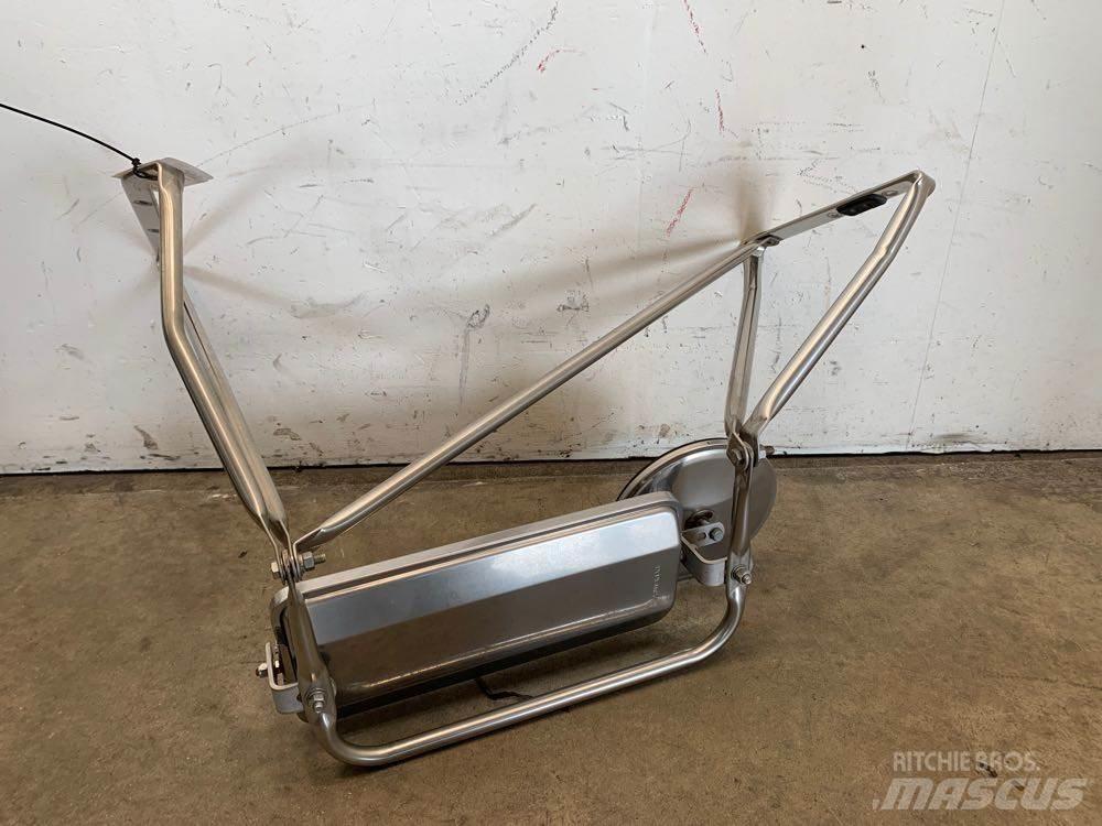 Sterling  运输工具-其他