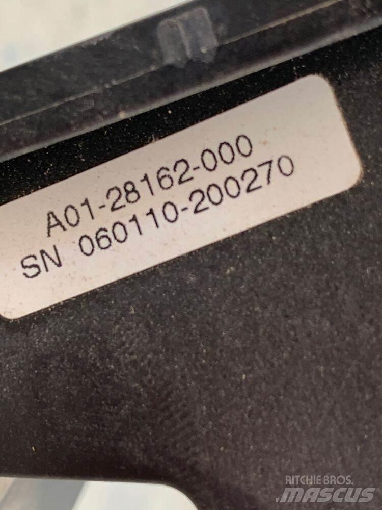 Sterling  运输工具-其他