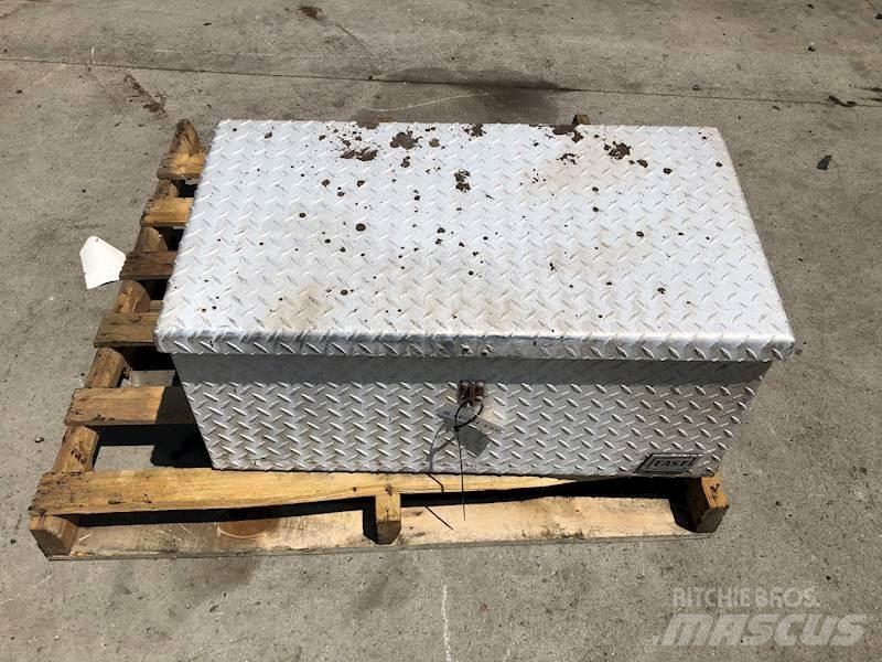 Universal  运输工具-其他