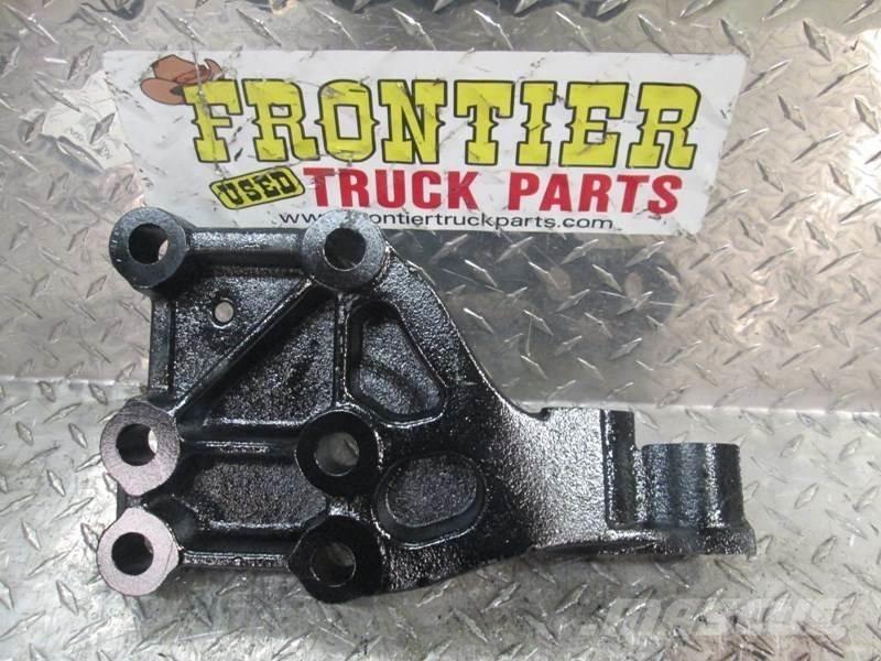 Volvo  运输工具-其他