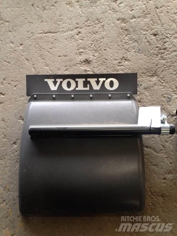 Volvo  运输工具-其他