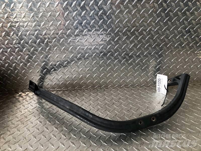 Volvo  运输工具-其他