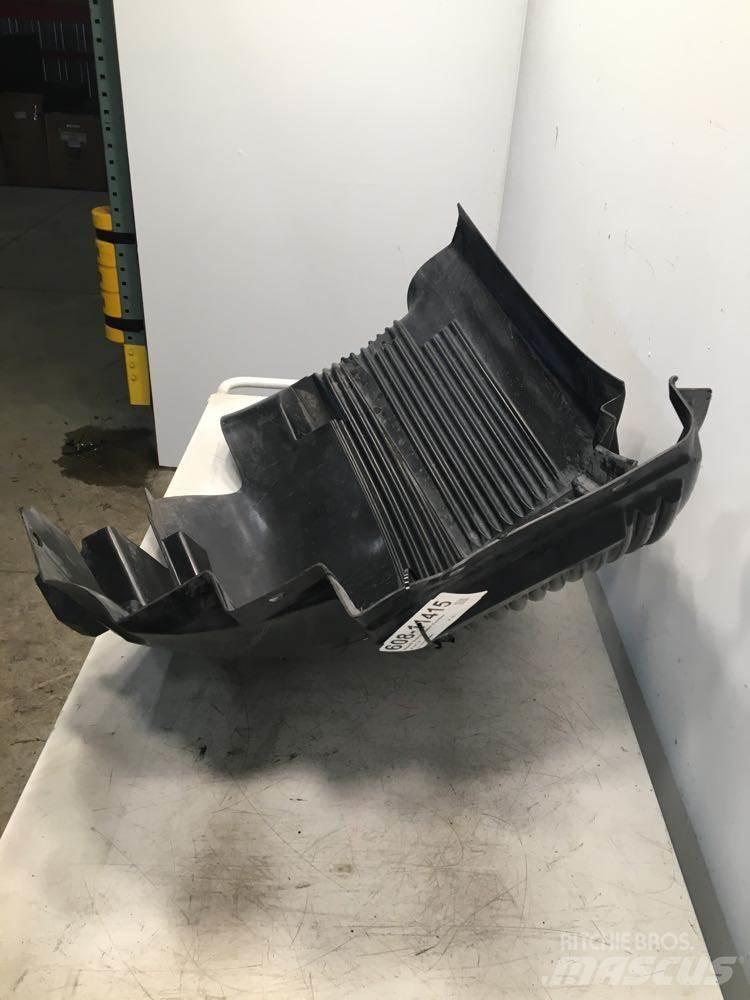 Volvo  运输工具-其他