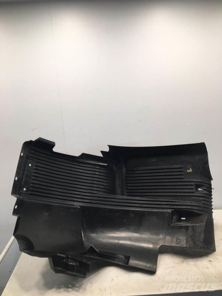 Volvo  运输工具-其他