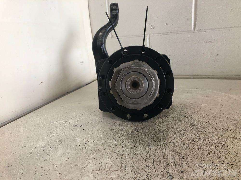 Volvo  运输工具-其他