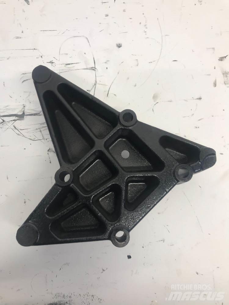 Volvo D13F 运输工具-其他