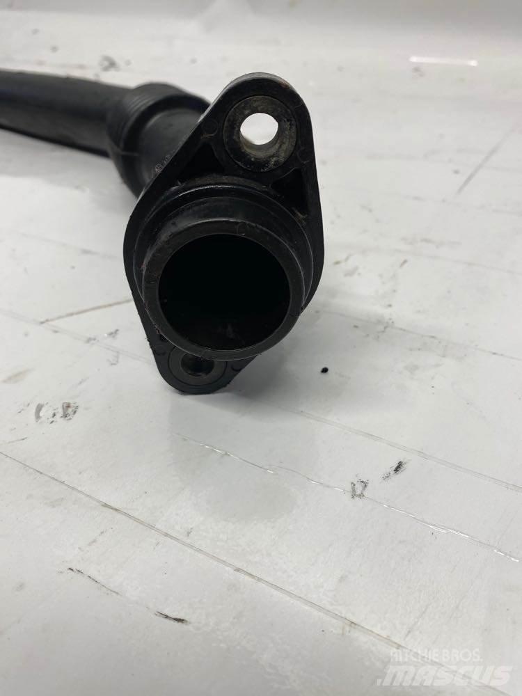  Volvo/Mack 运输工具-其他