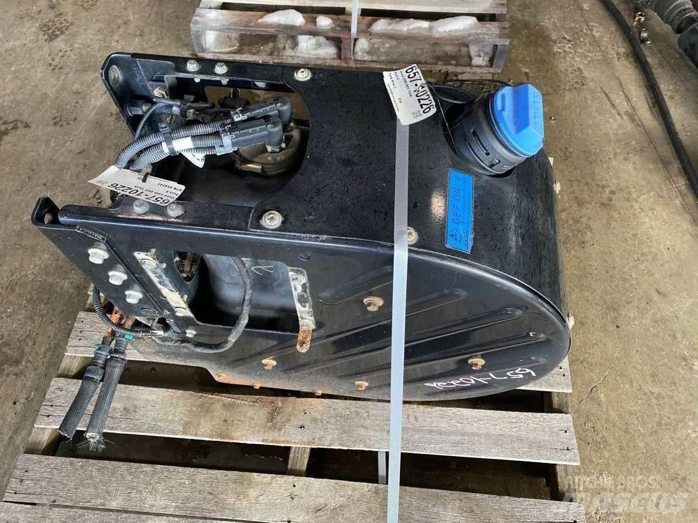 Volvo VHD 运输工具-其他