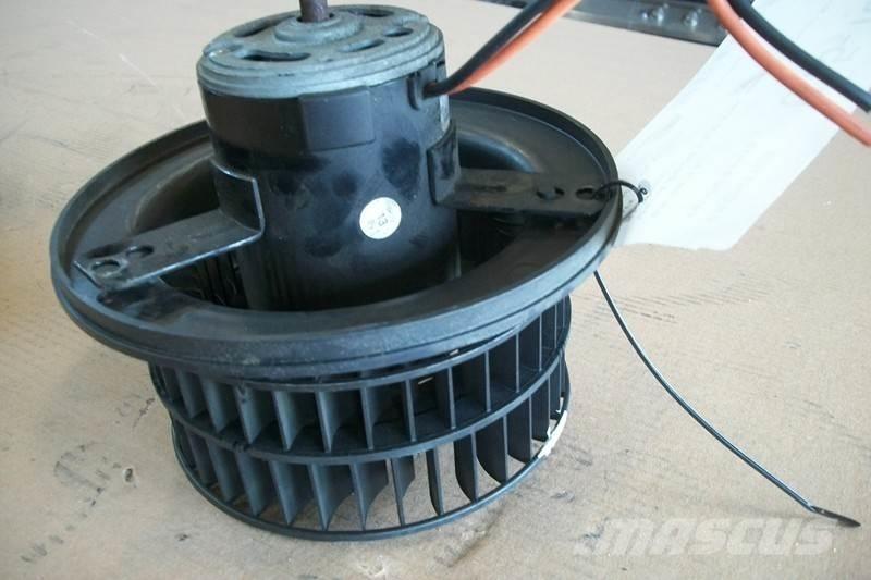 Volvo VNL 运输工具-其他