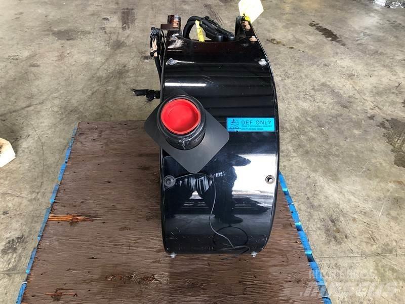 Volvo VNL 运输工具-其他