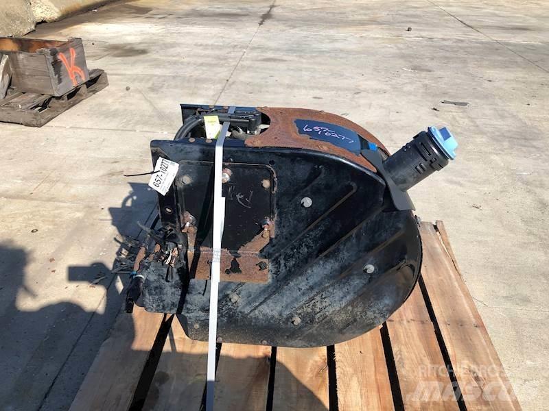 Volvo VNL 运输工具-其他