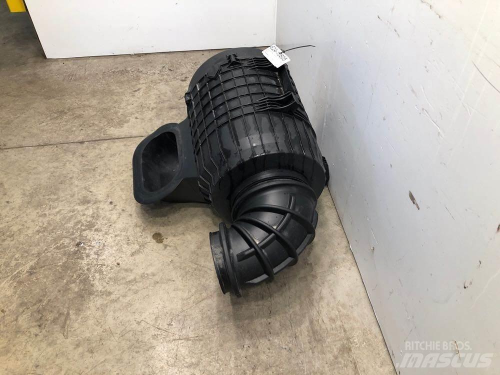Volvo VNL 运输工具-其他