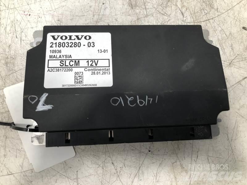 Volvo VNL 驾驶室与内部
