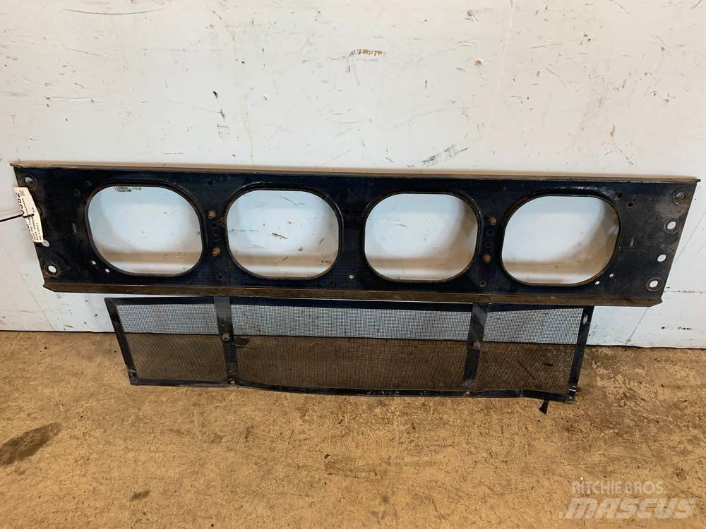 Volvo VNL 运输工具-其他