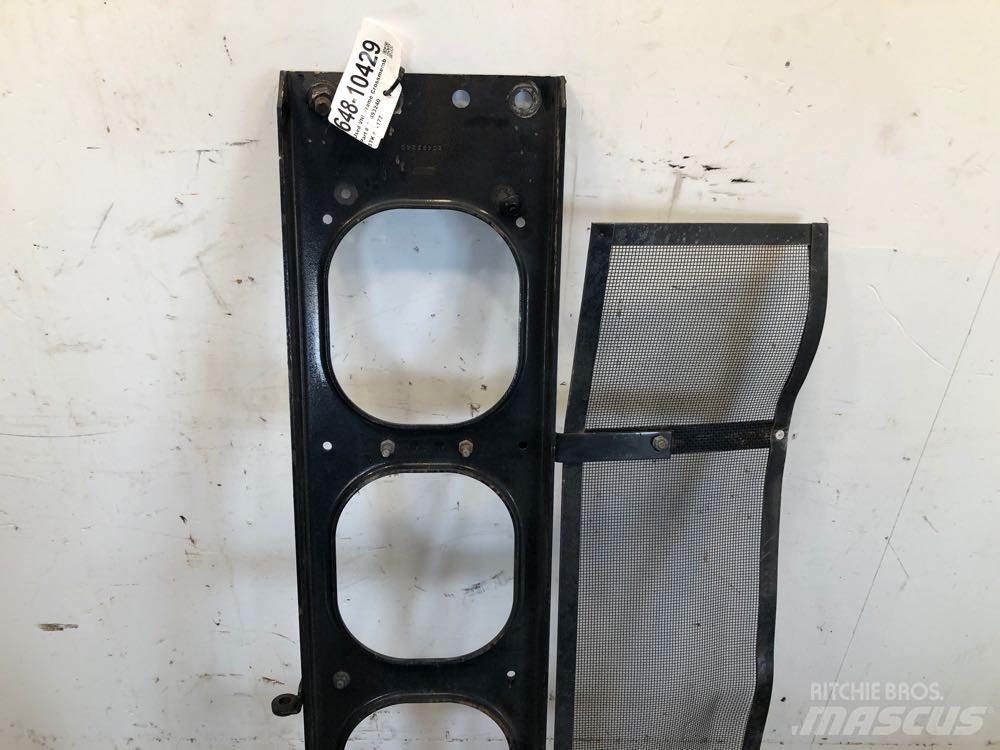 Volvo VNL 运输工具-其他