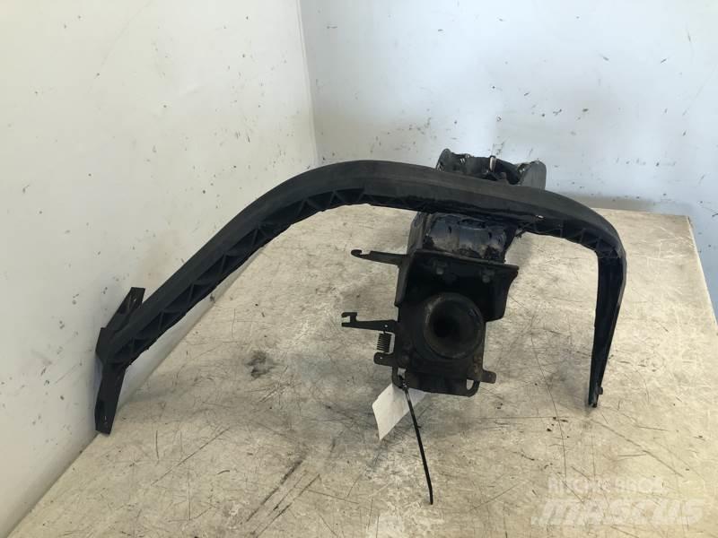 Volvo VNL 运输工具-其他