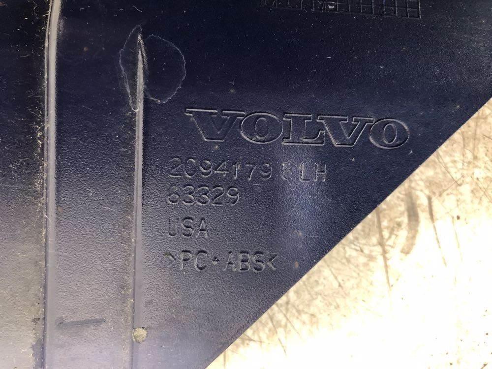 Volvo VNL 驾驶室与内部