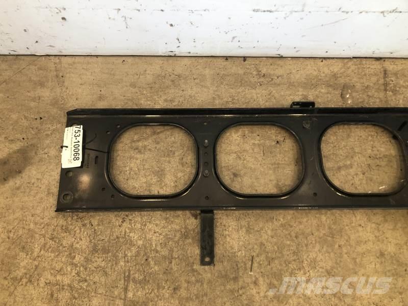 Volvo VNL 运输工具-其他