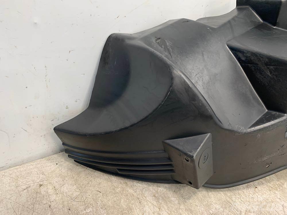 Volvo VNL 运输工具-其他