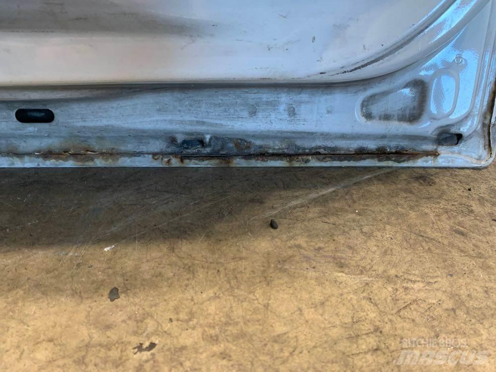Volvo VNL 运输工具-其他
