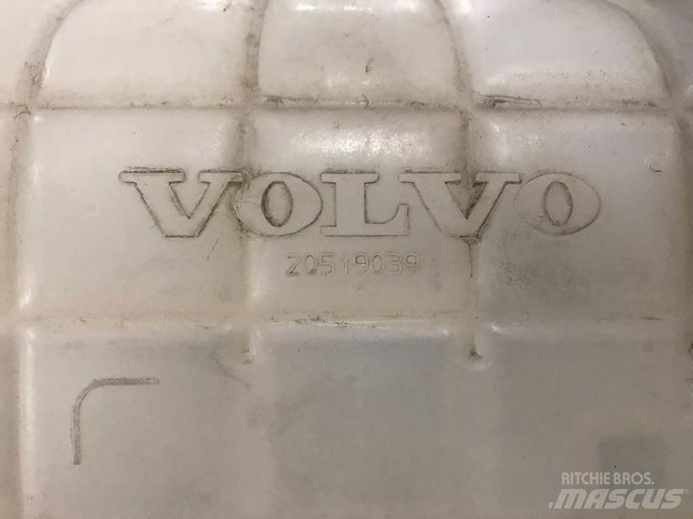 Volvo VNL 运输工具-其他