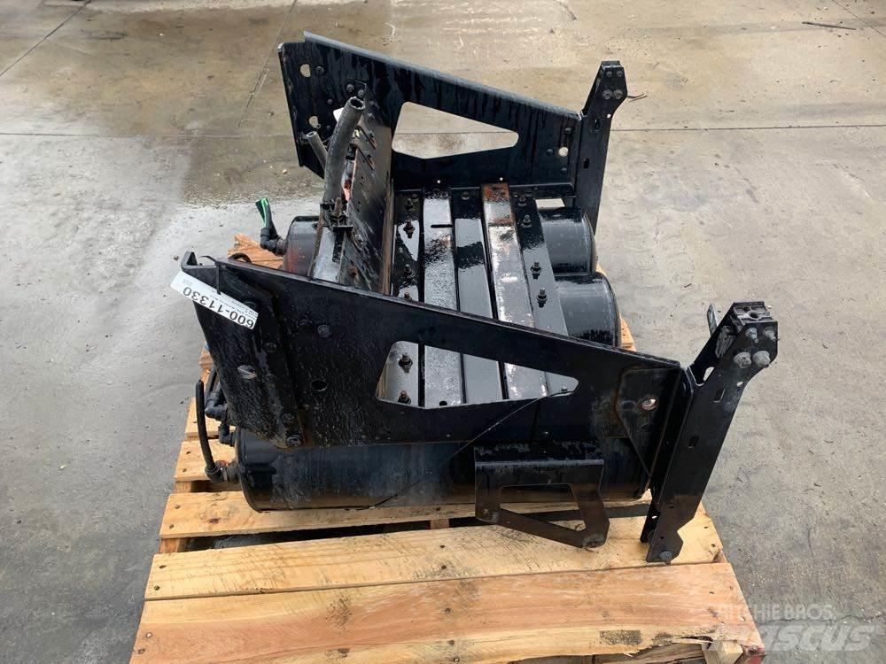 Volvo VNL 运输工具-其他