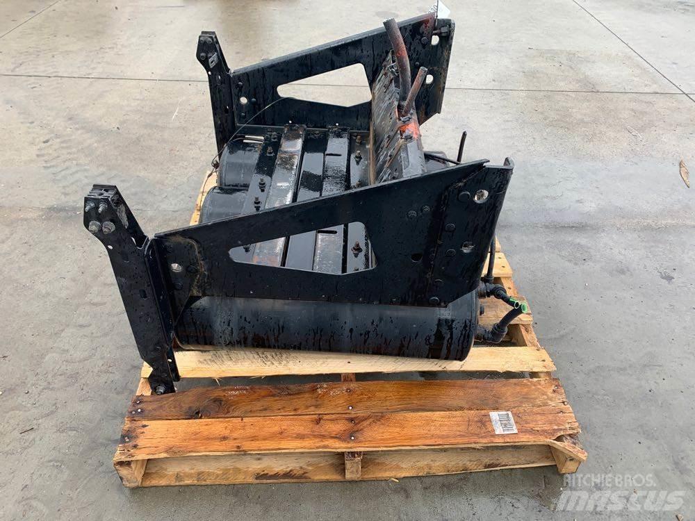 Volvo VNL 运输工具-其他