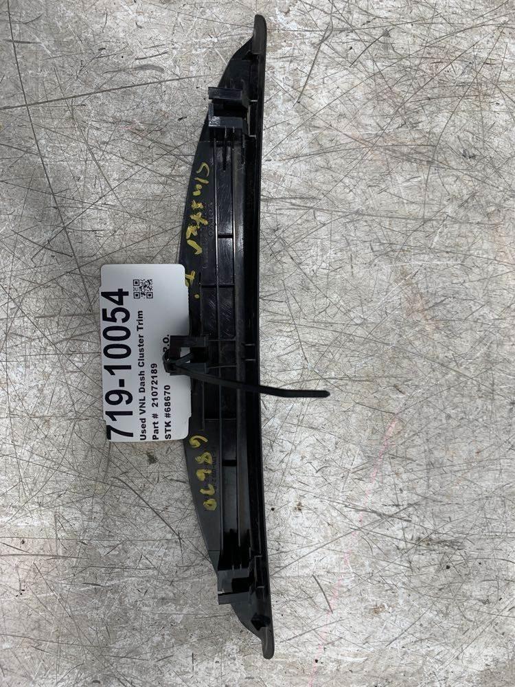 Volvo VNL 运输工具-其他