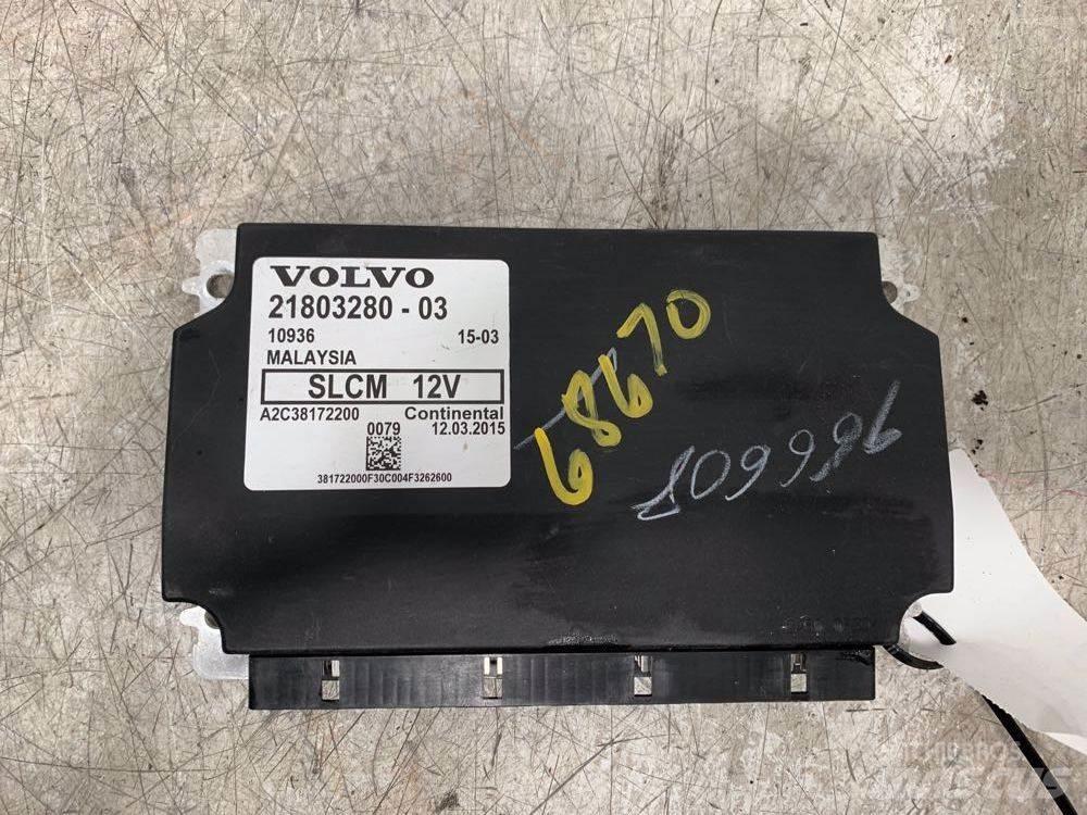 Volvo VNL 驾驶室与内部