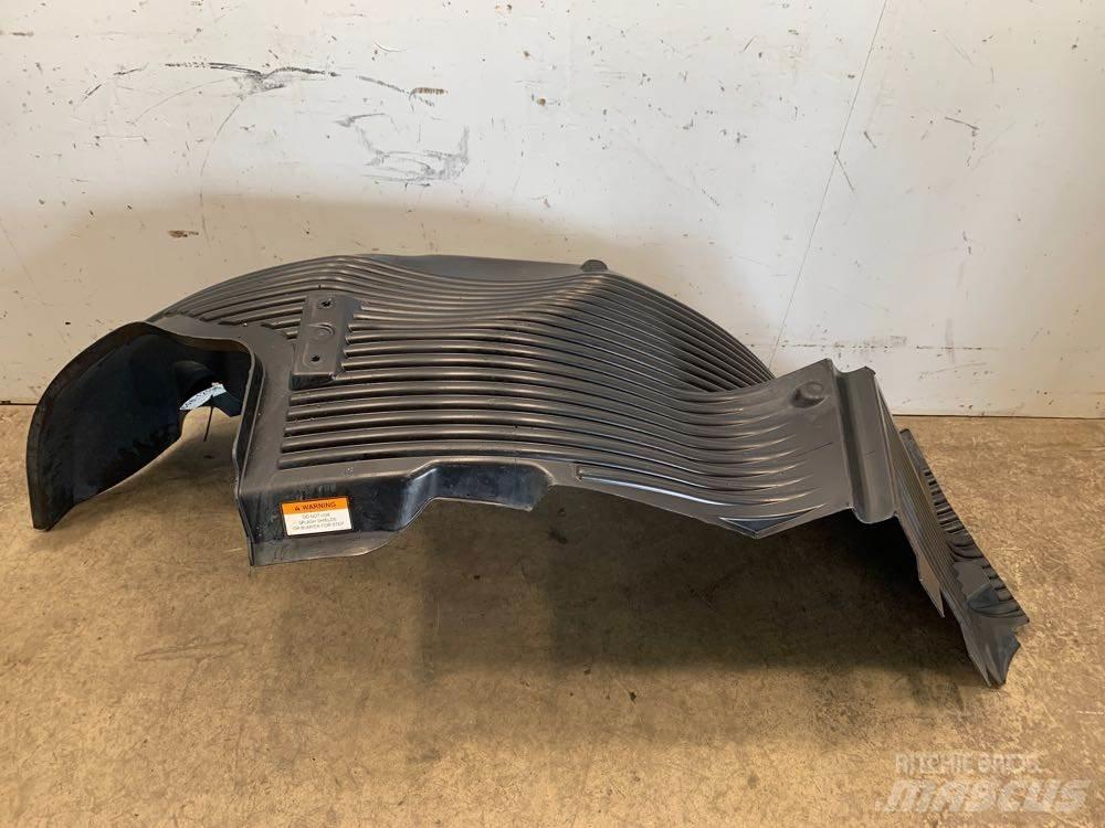 Volvo VNL 运输工具-其他