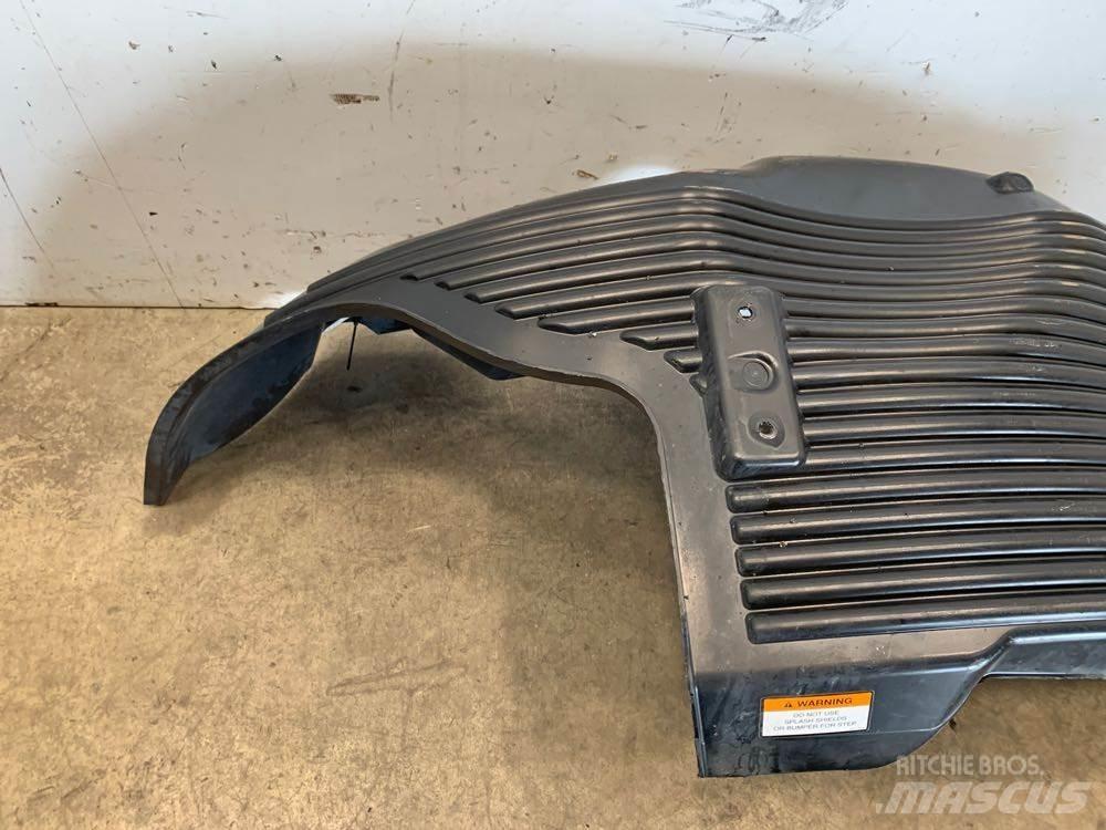 Volvo VNL 运输工具-其他
