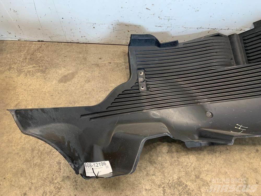 Volvo VNL 运输工具-其他