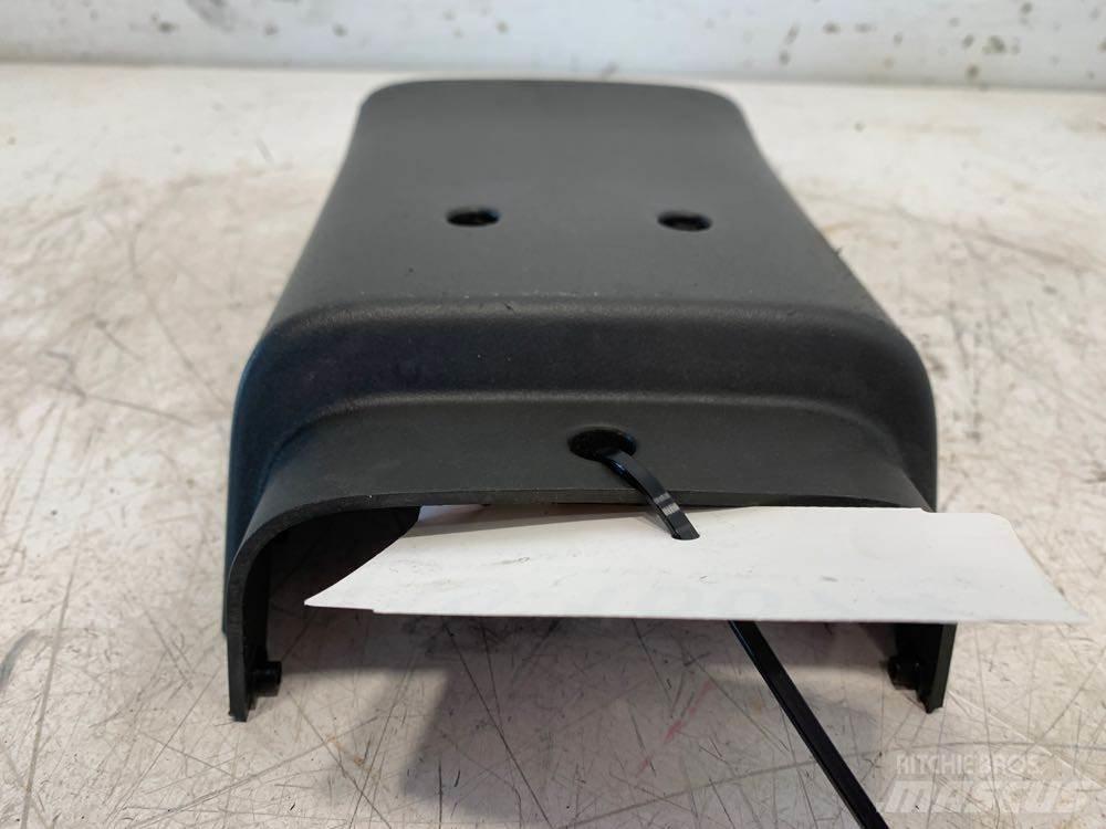 Volvo VNL 运输工具-其他