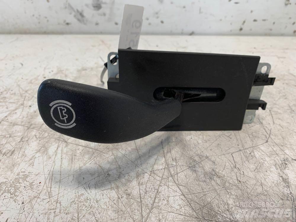 Volvo VNL 运输工具-其他