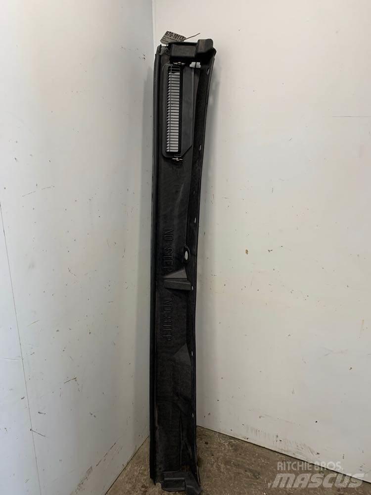 Volvo VNL 运输工具-其他