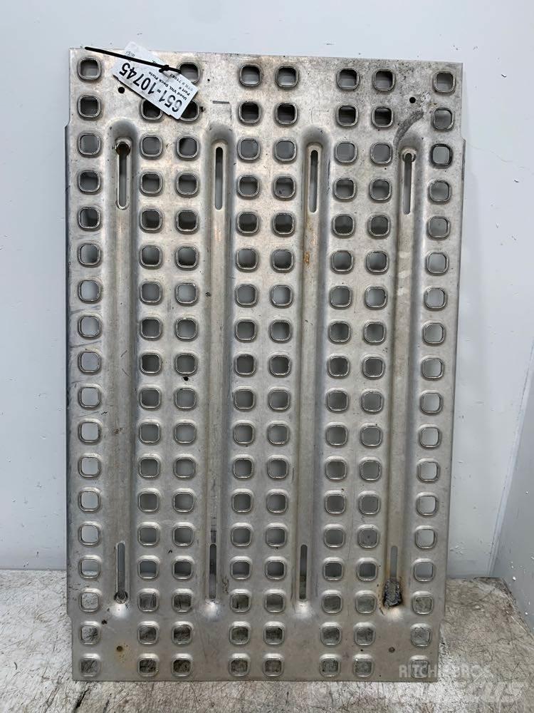 Volvo VNL 运输工具-其他