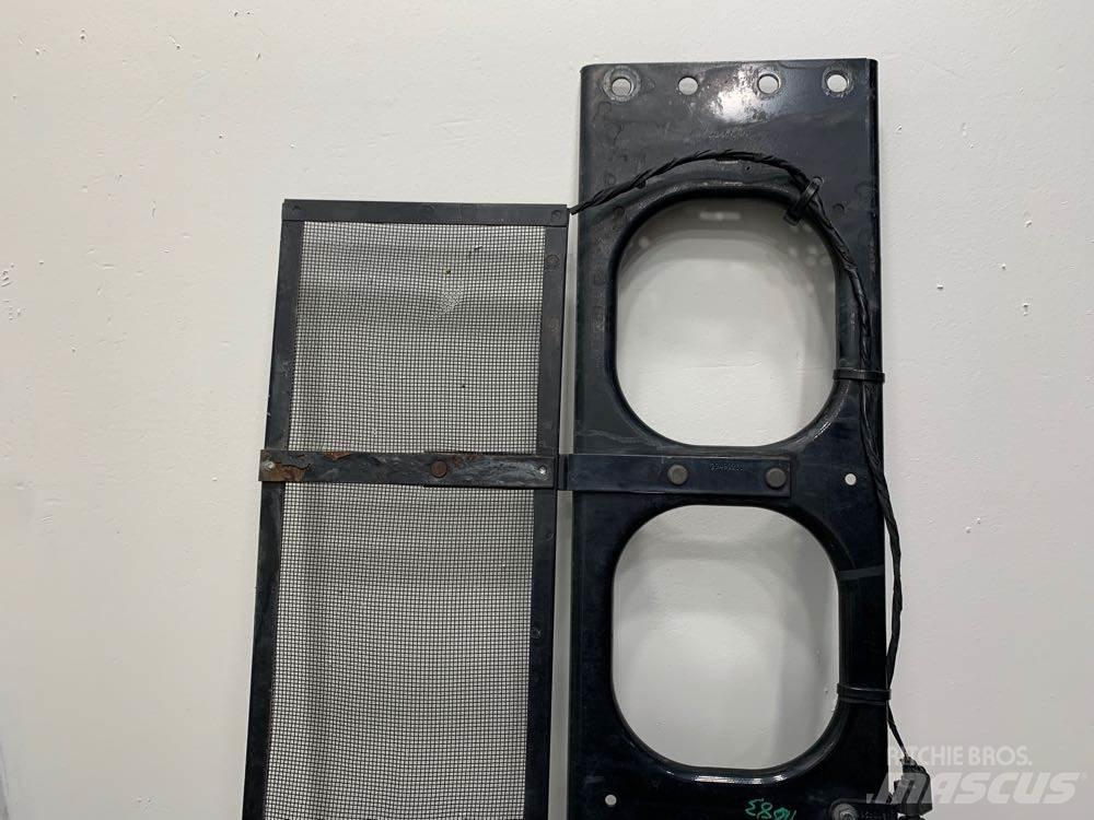 Volvo VNL 运输工具-其他