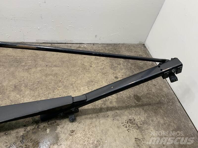 Volvo VNL 运输工具-其他