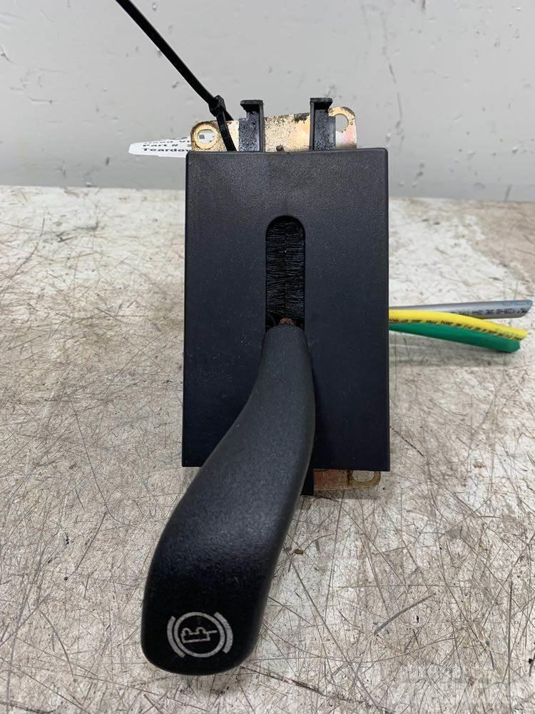 Volvo VNL 运输工具-其他