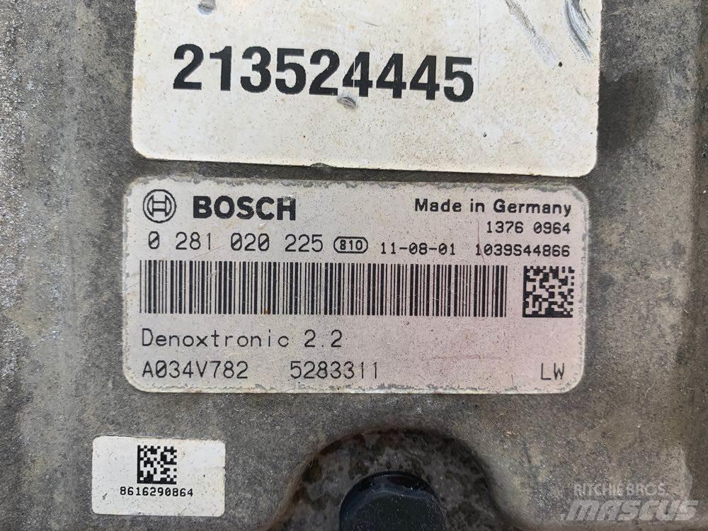Volvo VNL 运输工具-其他