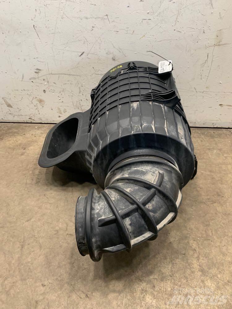 Volvo VNL 运输工具-其他
