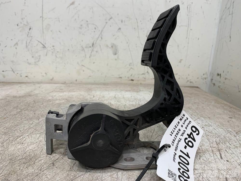 Volvo VNL 运输工具-其他