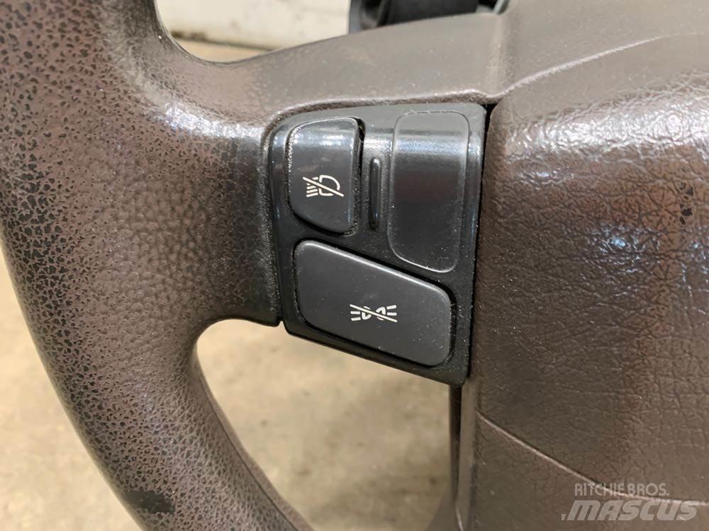 Volvo VNL 运输工具-其他